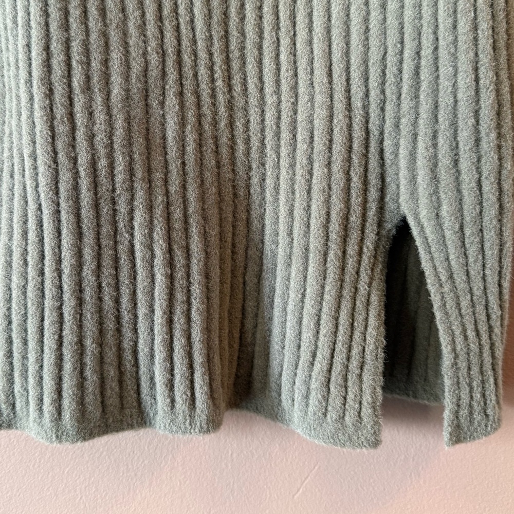 Wilfred Free Hush Knit Mini Ribbed Sweater Dress - Sage Green - Size M Aritzia - Picture 5 of 8